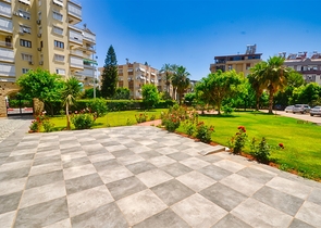 Wohnung mit 5+2 Grundrissen im Stadtteil Yesilbahce - Antalya 