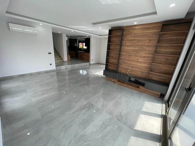 Villa mit 5+1 Pool in Belek - Antalya