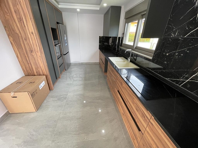 Villa mit 5+1 Pool in Belek - Antalya