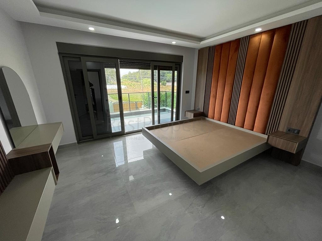 Villa mit 5+1 Pool in Belek - Antalya