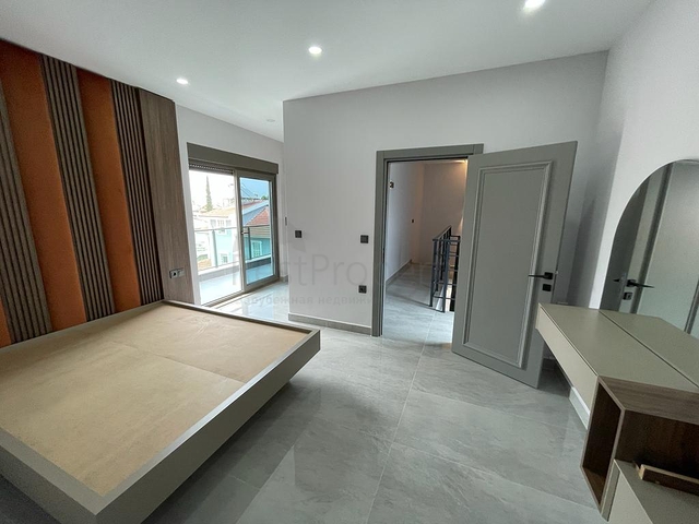 Villa mit 5+1 Pool in Belek - Antalya