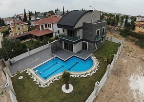 Villa mit 5+1 Pool in Belek - Antalya