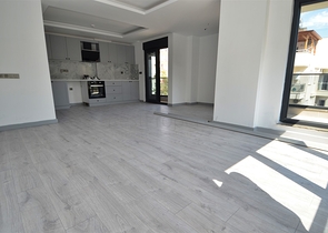 Investitionsprojekt im Wohnbezirk Persimmon - Antalya