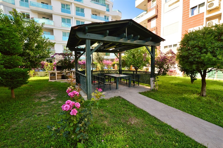 Wohnung 3+1 Duplex im Wohnbezirk Liman - Antalya 