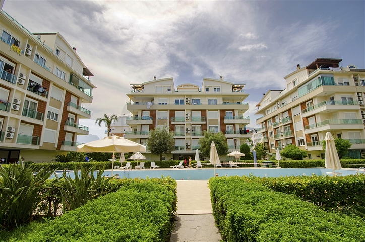 Wohnung 3+1 Duplex im Wohnbezirk Liman - Antalya 