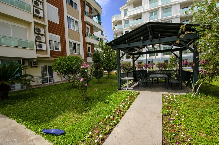 Wohnung 3+1 Duplex im Wohnbezirk Liman - Antalya 