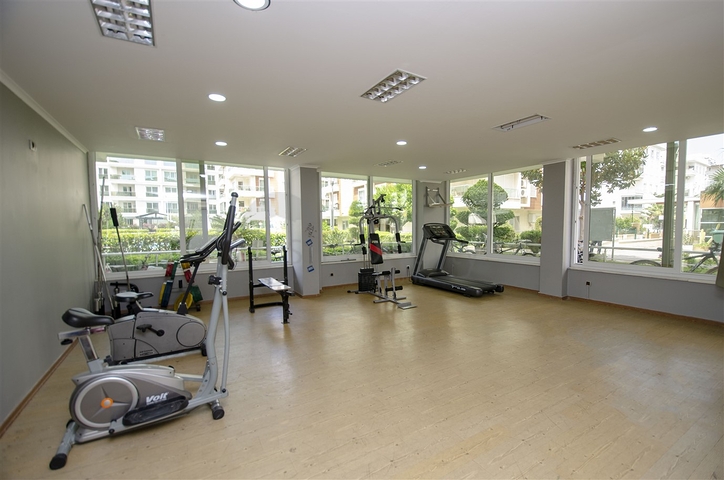 Wohnung 3+1 Duplex im Wohnbezirk Liman - Antalya 