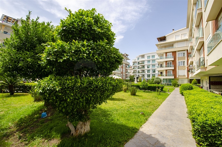 Wohnung 3+1 Duplex im Wohnbezirk Liman - Antalya 