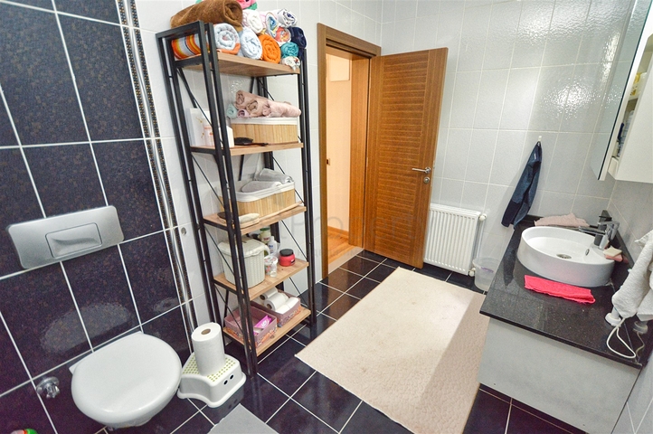 Wohnung 3+1 Duplex im Wohnbezirk Liman - Antalya 