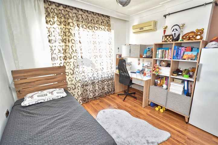 Wohnung 3+1 Duplex im Wohnbezirk Liman - Antalya 