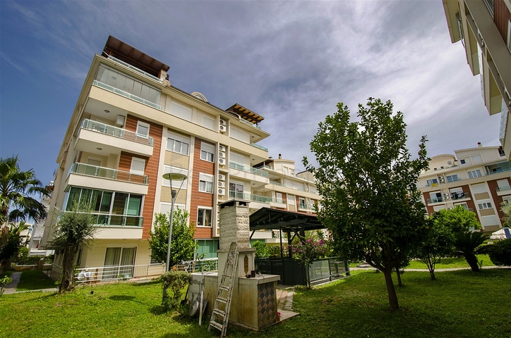 Wohnung 3+1 Duplex im Wohnbezirk Liman - Antalya 