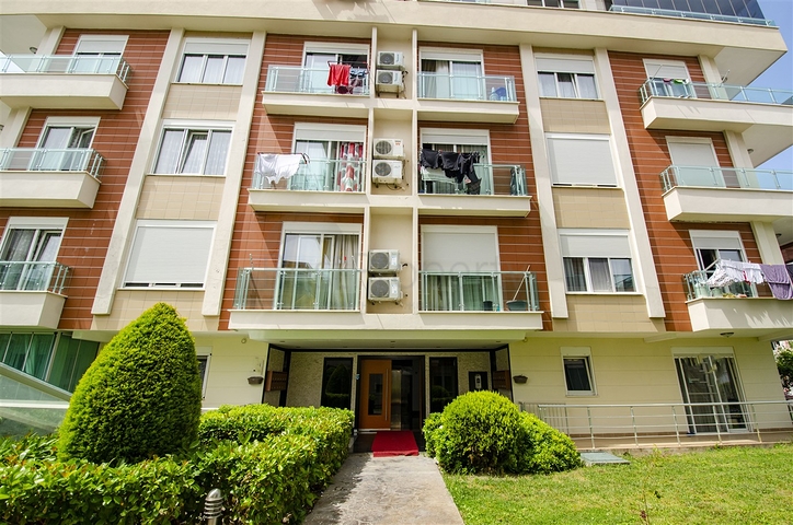 Wohnung 3+1 Duplex im Wohnbezirk Liman - Antalya 