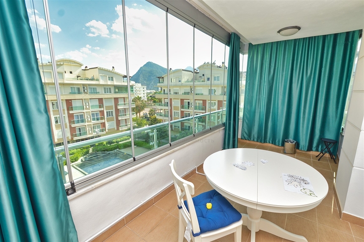 Wohnung 3+1 Duplex im Wohnbezirk Liman - Antalya 