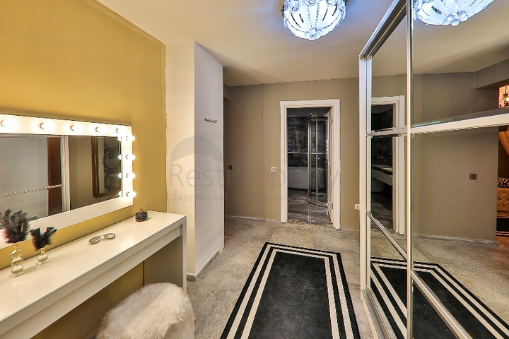 Villa mit 5+1 Pool in Fethiye 