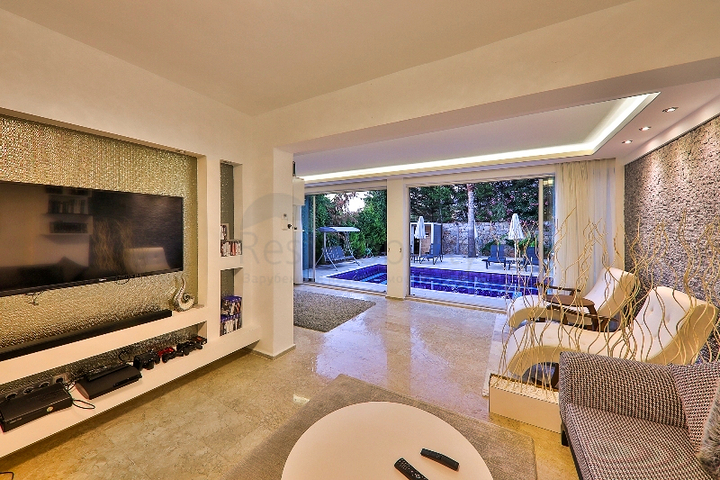 Villa mit 5+1 Pool in Fethiye 