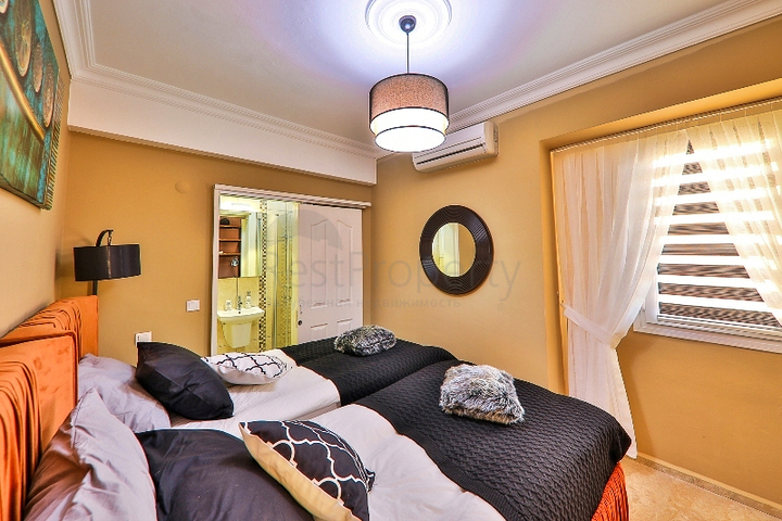 Villa mit 5+1 Pool in Fethiye 