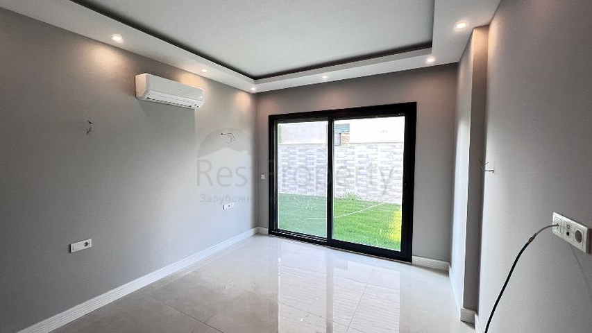 5+1 unmöblierte Villa in Fethiye 