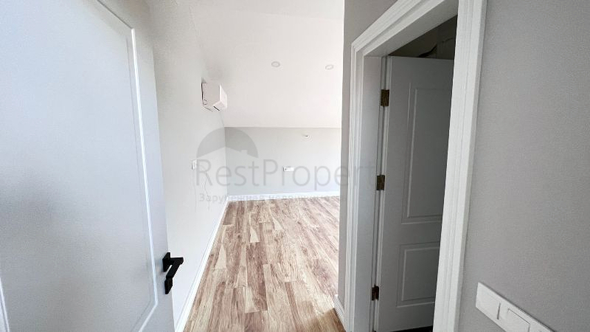 5+1 unmöblierte Villa in Fethiye 