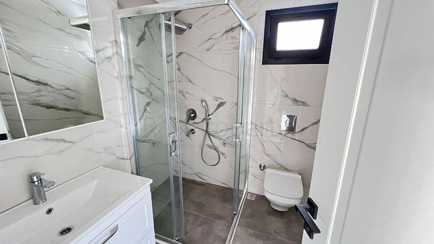 5+1 unmöblierte Villa in Fethiye 