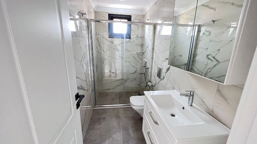 5+1 unmöblierte Villa in Fethiye 