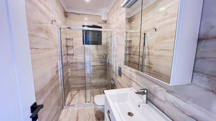 5+1 unmöblierte Villa in Fethiye 