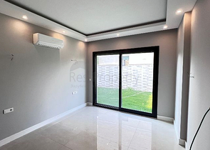 5+1 unmöblierte Villa in Fethiye 