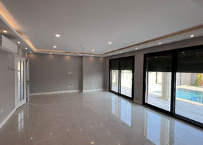 5+1 unmöblierte Villa in Fethiye 