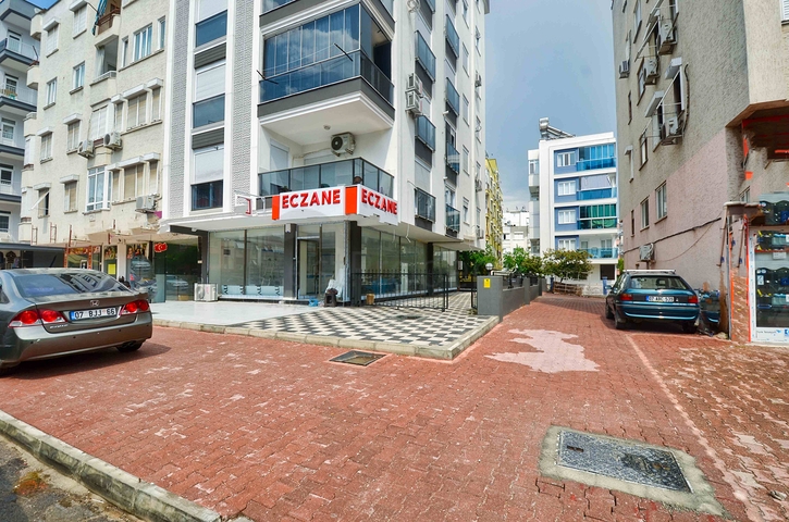 Geräumige 3+1-Wohnung im Zentrum von Antalya