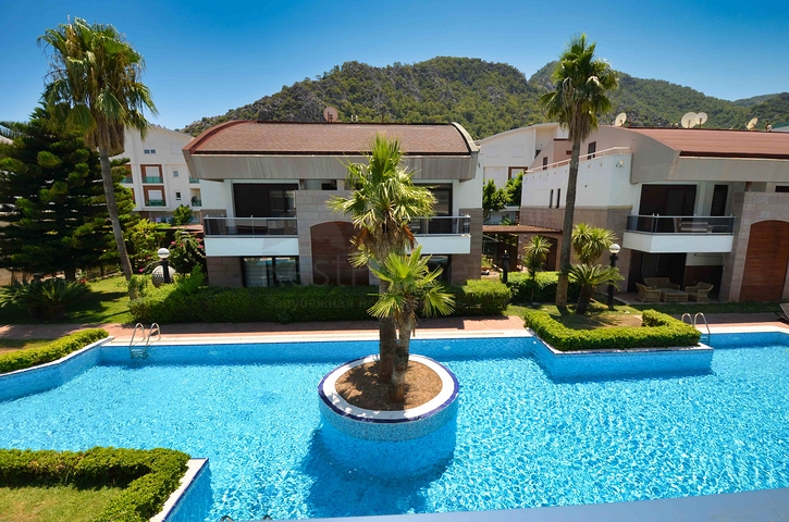 Luxusvillen mit 5+2 Grundrissen in Sarysu - Antalya  Luxusvillen mit 5+2 Grundrissen in Sarysu - Antalya