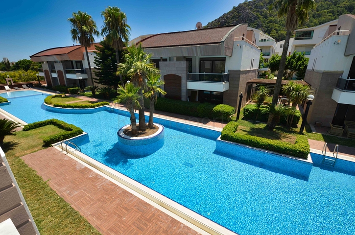 Luxusvillen mit 5+2 Grundrissen in Sarysu - Antalya  Luxusvillen mit 5+2 Grundrissen in Sarysu - Antalya