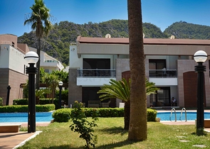 Luxusvillen mit 5+2 Grundrissen in Sarysu - Antalya  Luxusvillen mit 5+2 Grundrissen in Sarysu - Antalya