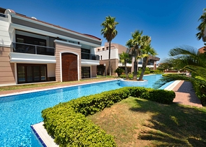 Luxusvillen mit 5+2 Grundrissen in Sarysu - Antalya  Luxusvillen mit 5+2 Grundrissen in Sarysu - Antalya