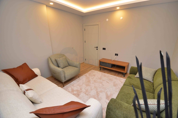 4+1 Wohnungen im Zentrum von Antalya 