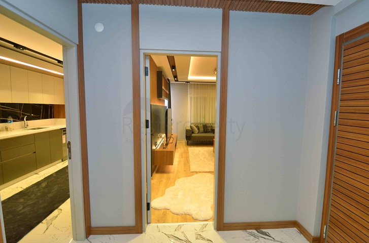 4+1 Wohnungen im Zentrum von Antalya 