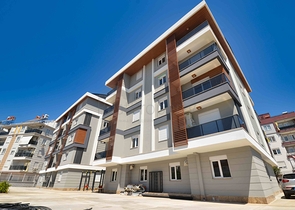 4+1 Wohnungen im Zentrum von Antalya 