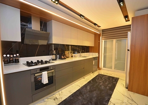 4+1 Wohnungen im Zentrum von Antalya 