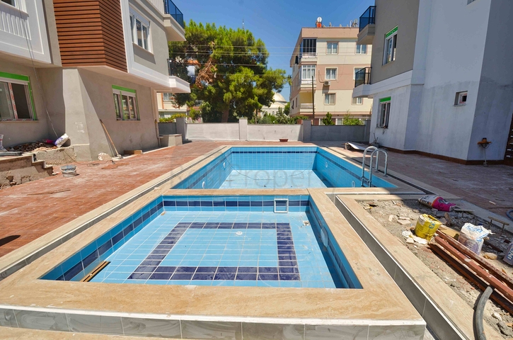 Apartment mit 2+1 Pool im Stadtteil Kepez - Antalya