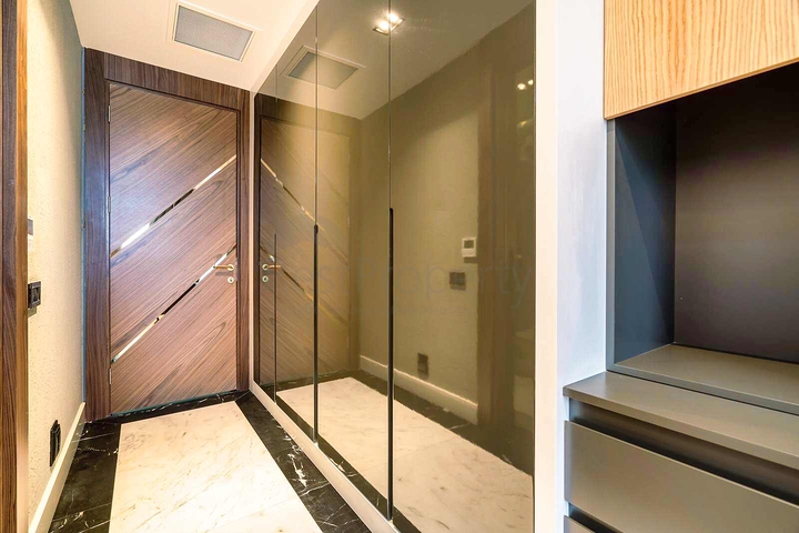 Geräumige Villa mit 6+1 Grundriss in der Region Doshemealty - Antalya 