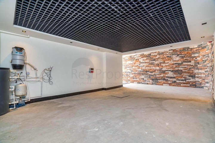 Geräumige Villa mit 6+1 Grundriss in der Region Doshemealty - Antalya 