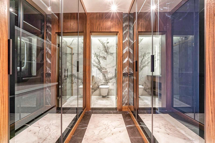 Geräumige Villa mit 6+1 Grundriss in der Region Doshemealty - Antalya 