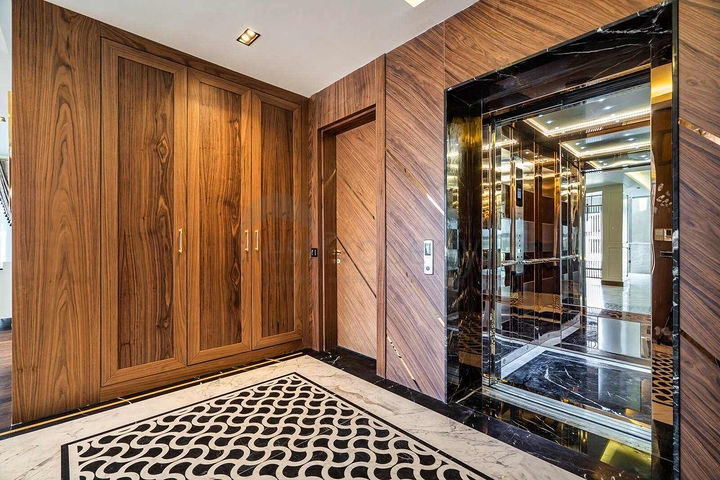 Geräumige Villa mit 6+1 Grundriss in der Region Doshemealty - Antalya 