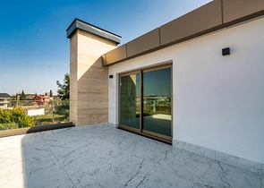 Geräumige Villa mit 6+1 Grundriss in der Region Doshemealty - Antalya 