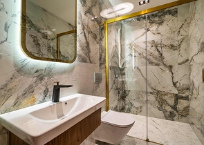 Geräumige Villa mit 6+1 Grundriss in der Region Doshemealty - Antalya 