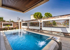 Geräumige Villa mit 6+1 Grundriss in der Region Doshemealty - Antalya 