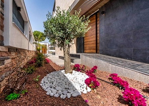 Geräumige Villa mit 6+1 Grundriss in der Region Doshemealty - Antalya 