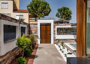 Geräumige Villa mit 6+1 Grundriss in der Region Doshemealty - Antalya 