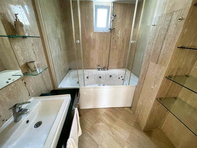 320 m2 große 3+1-Villa in Belek