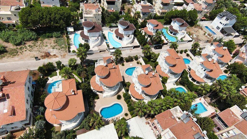 320 m2 große 3+1-Villa in Belek