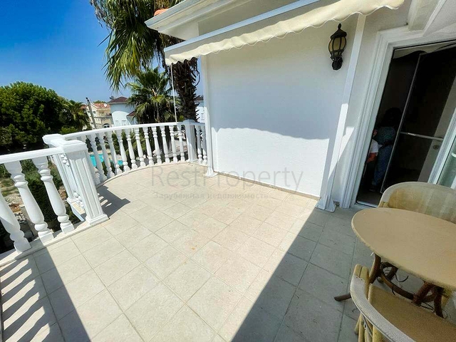 320 m2 große 3+1-Villa in Belek