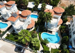 320 m2 große 3+1-Villa in Belek